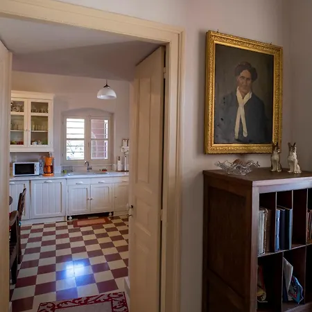 L G K Mansion Est.1920 Villa Ándros