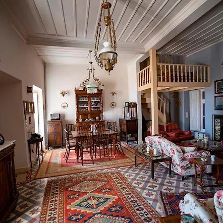 L G K Mansion Est.1920 Vila *